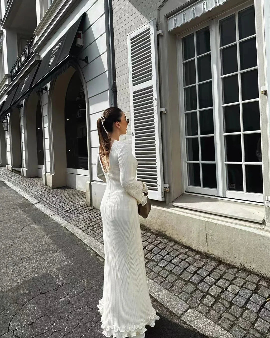 Robe élégante à manches évasées pour femmes