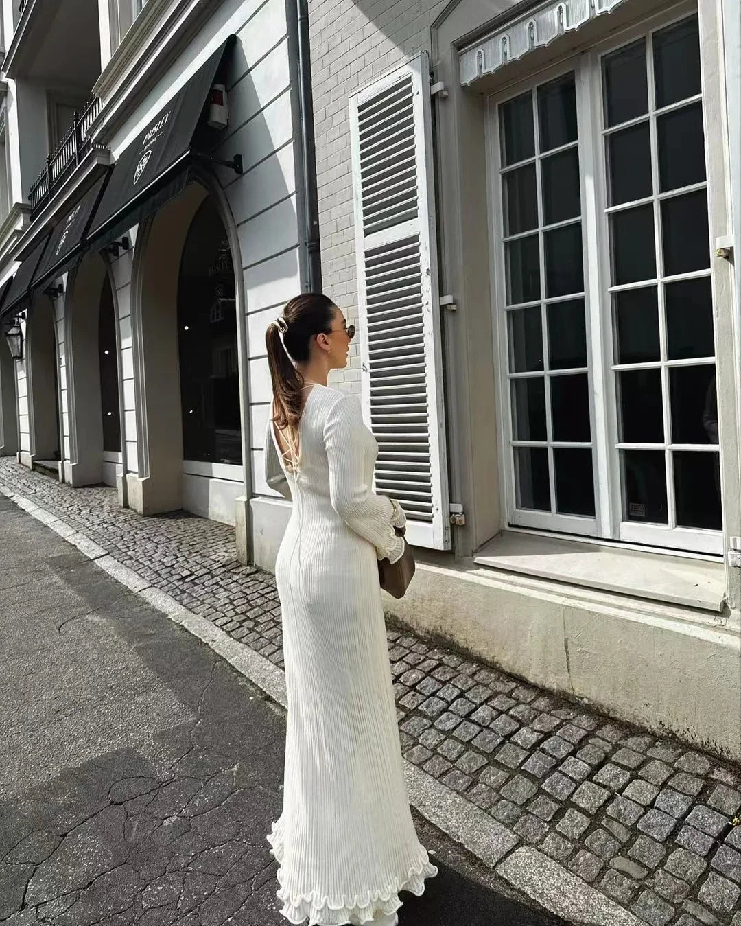 Robe élégante à manches évasées pour femmes