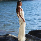 Robe longue élégante en satin pour femmes