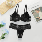 Ensemble de sous-vêtements Sexy en dentelle brodée pour femmes