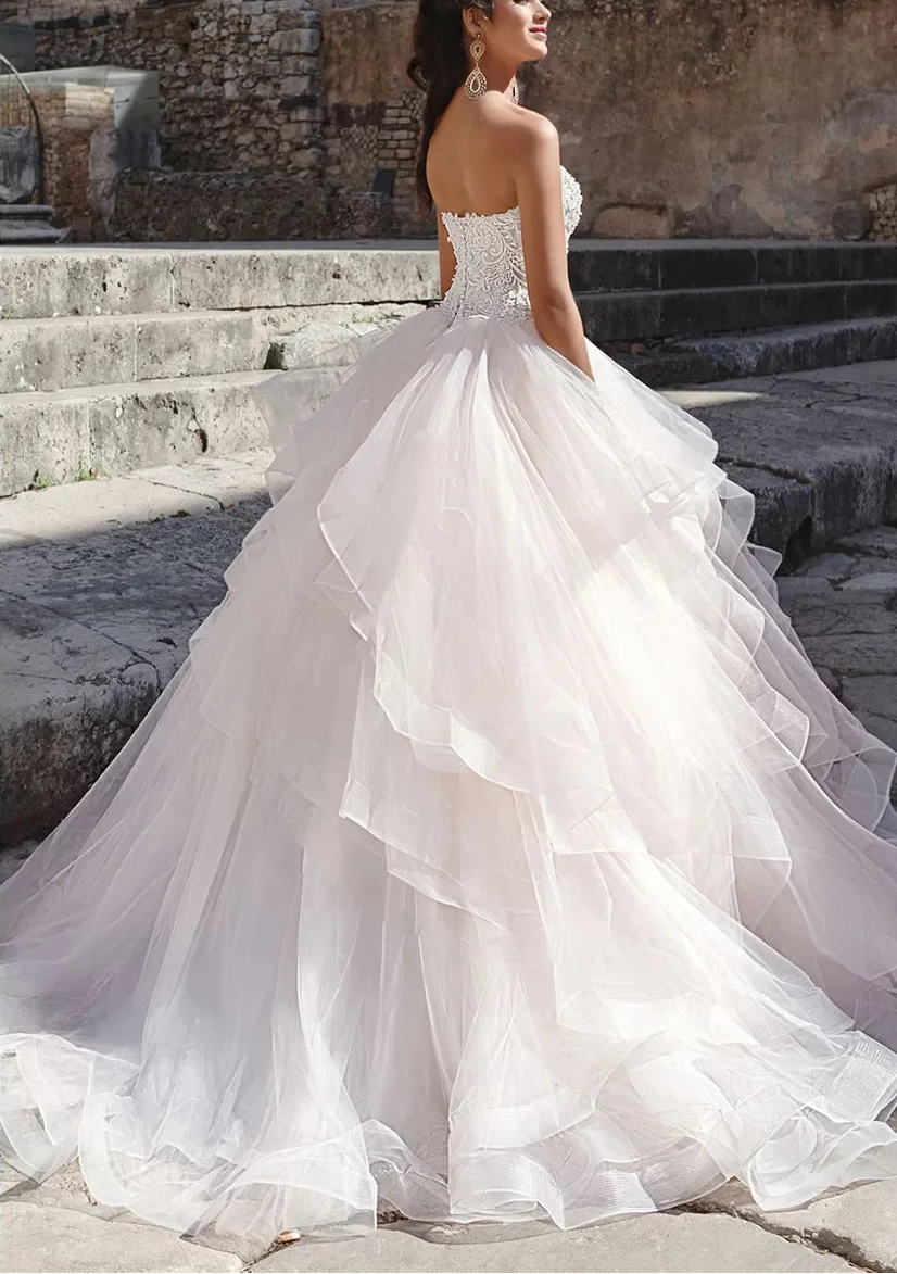 Robes de mariée de luxe à décolleté cœur pour femmes