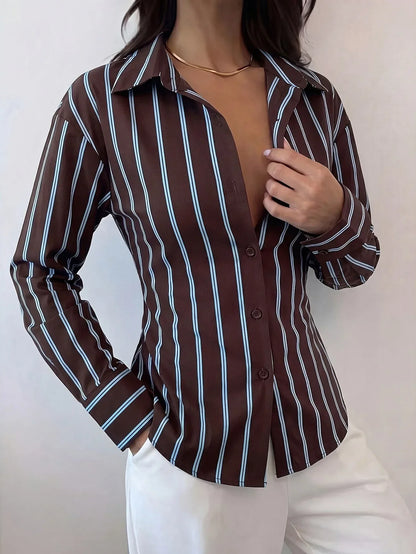 Chemise Rayée Femme – Rayures Verticales Contrastées