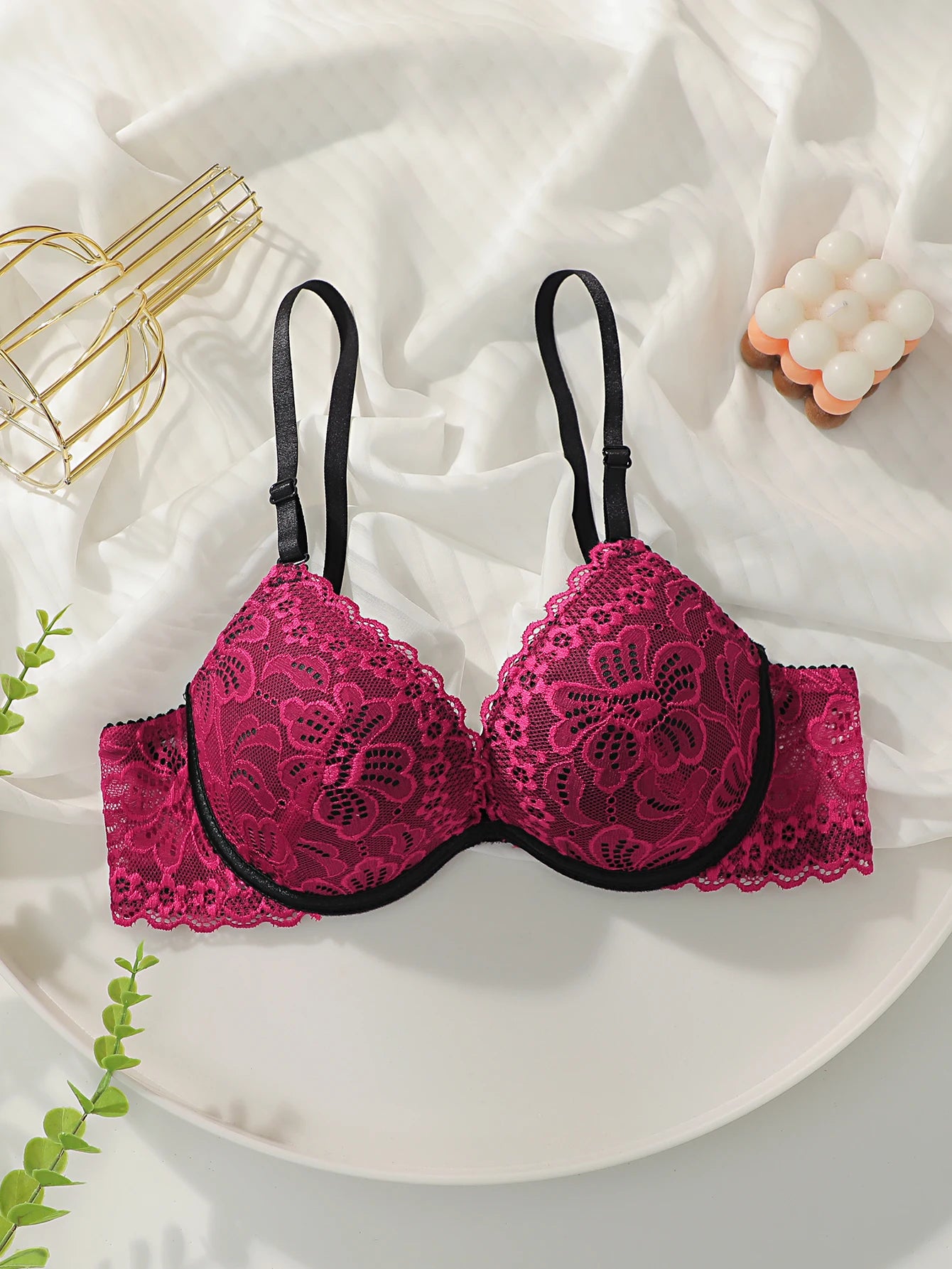 Soutien-gorge en dentelle broderie fleur sexy pour femmes avec anneau en acier rassemblement soutien-gorge push up bandoulière réglable facile à nettoyer soutien-gorge