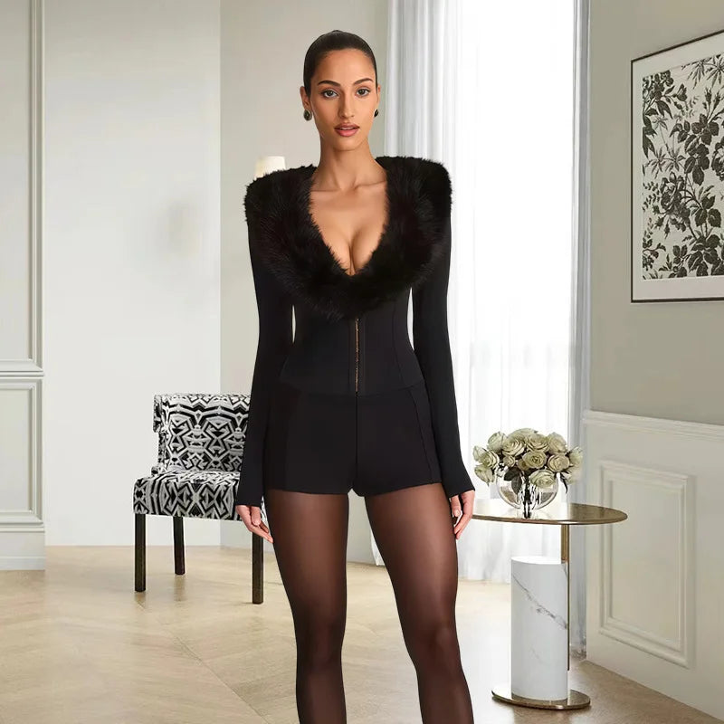 Combinaison courte moulante sexy en fausse fourrure pour femmes
