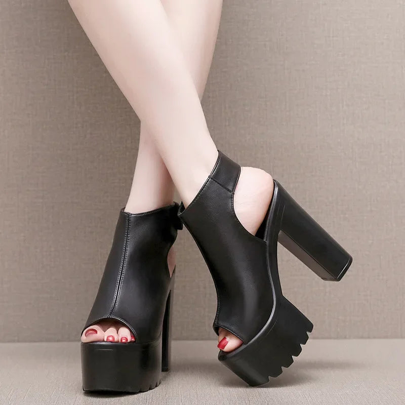 Sandales en cuir talons pour femmes