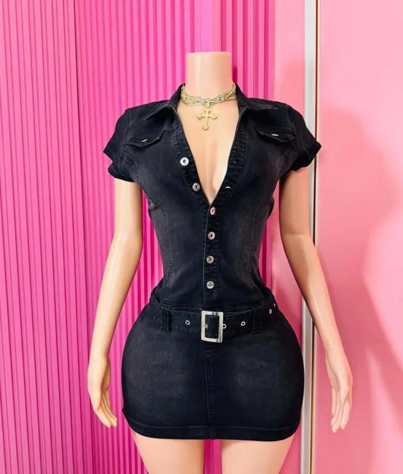 Robe mini moulante en jean extensible avec ceinture pour femmes
