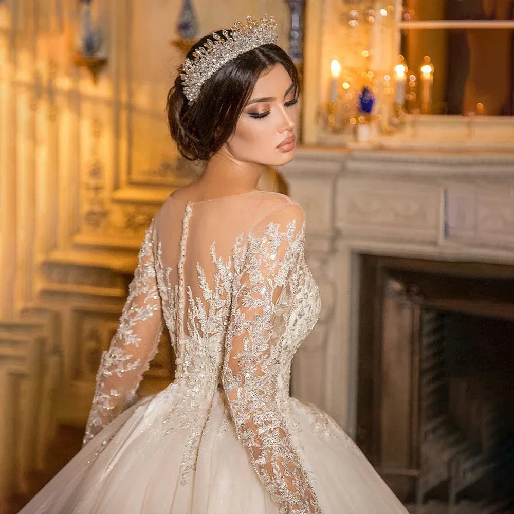 Robe de mariée à décolleté rond transparent pour femmes