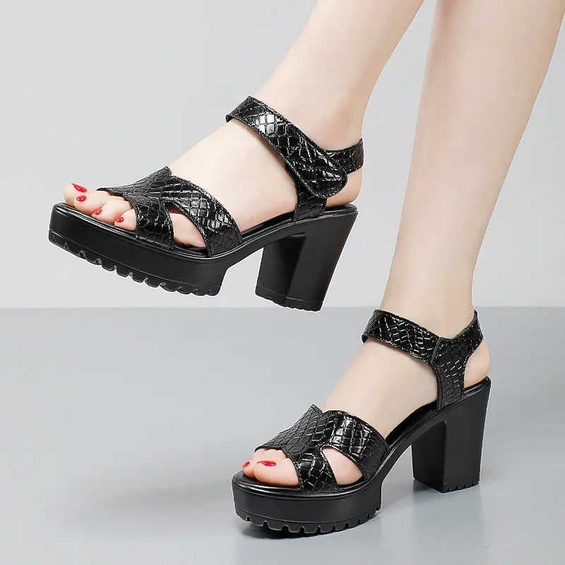 Sandales en cuir véritable pour femmes