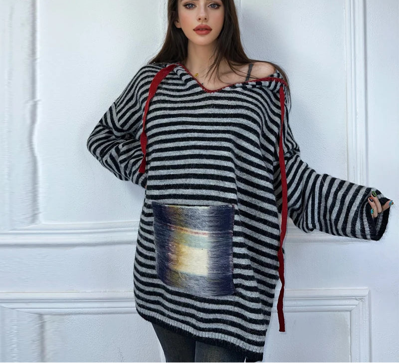 Pull Rayé à Capuche Femme – Col V