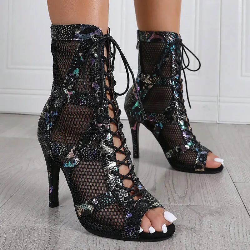 Bottines à talons noirs tendance pour femmes