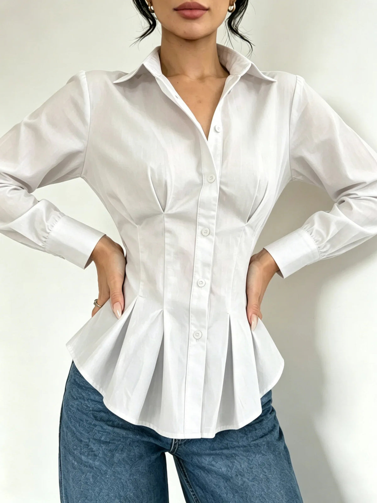 Chemise Ajustée Femme – Manches Longues et Taille Plissée