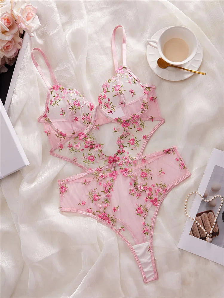 Lingerie sexy body une pièce soutien-gorge slips pour femmes