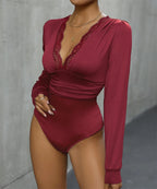 Body sexy en dentelle contrastée à col en V profond pour femmes