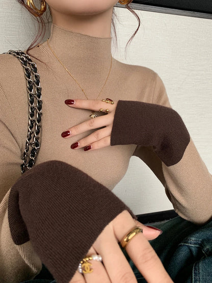 Pull en Maille Douce Femme – Col Semi-Montant Chic
