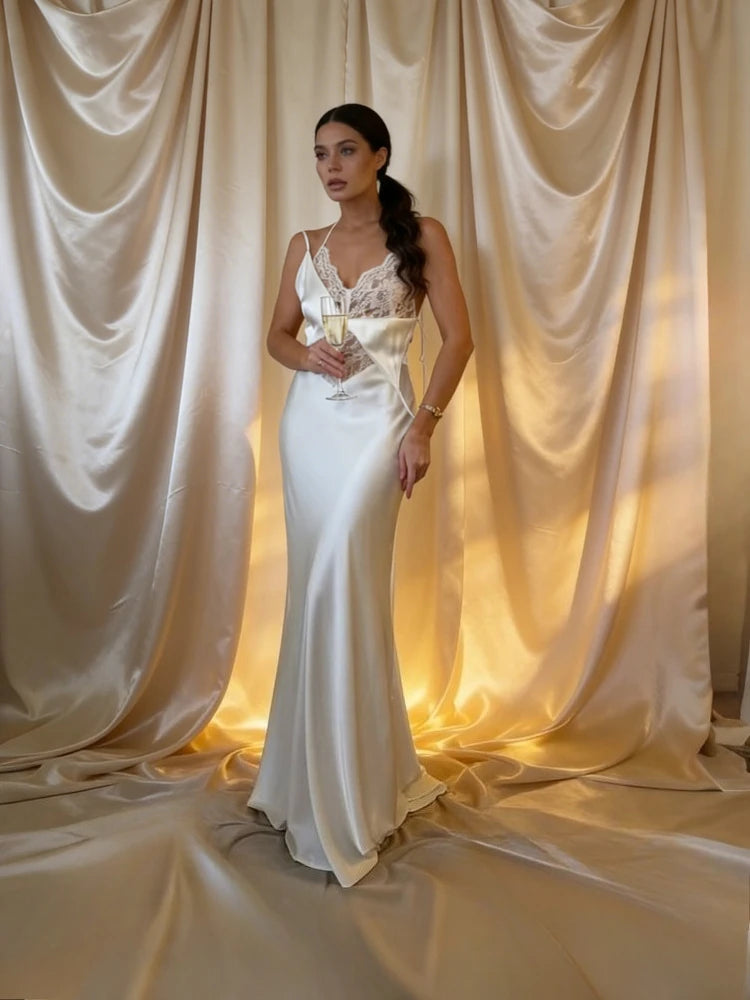 Robe longue à bretelles fines en dentelle ajourée pour femmes