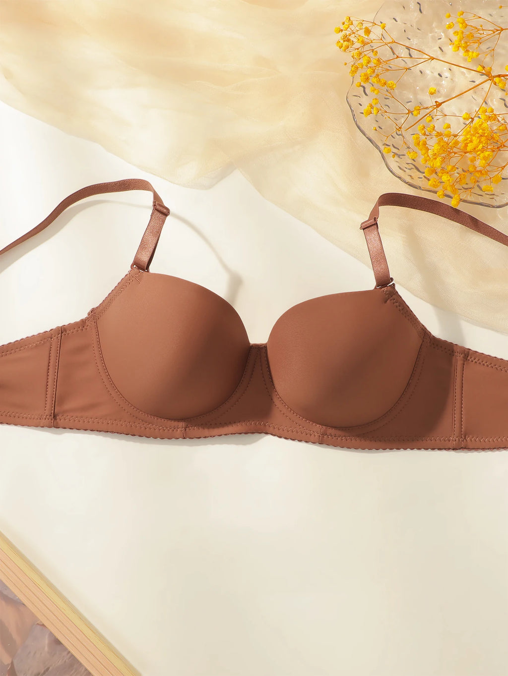 Ensemble soutien-gorge à armatures et culotte de couleur unie pour femmes