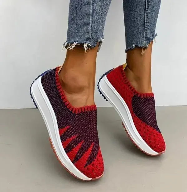 Chaussures brodées pour femmes