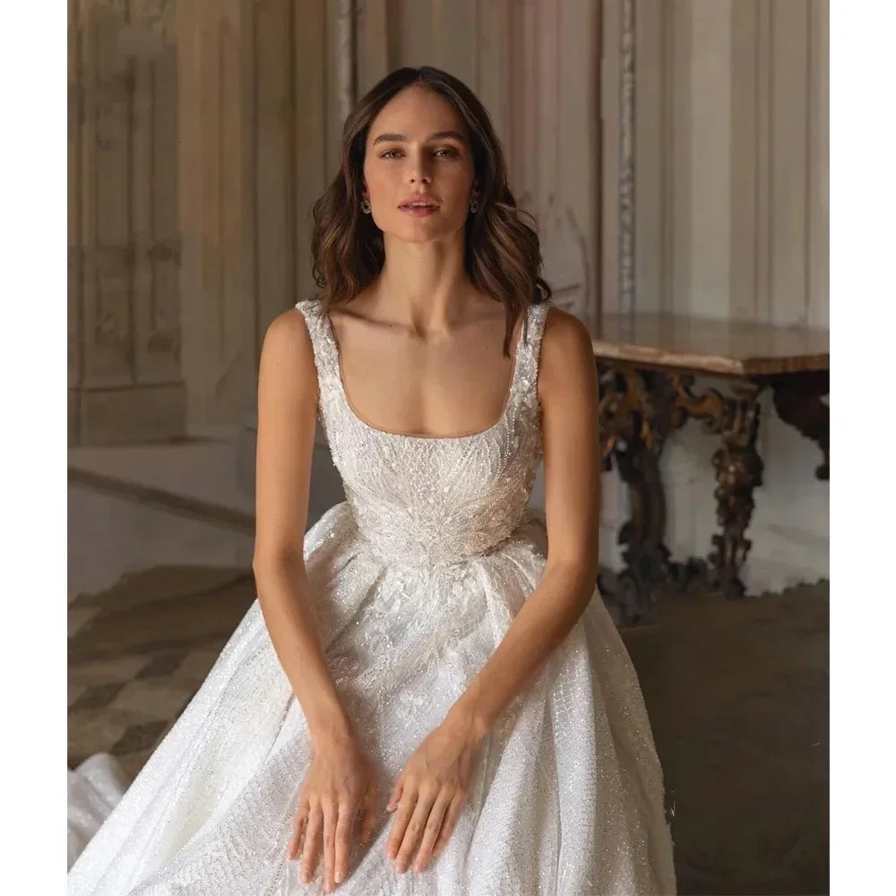 Robes de mariée sans manches et col carré pour femmes