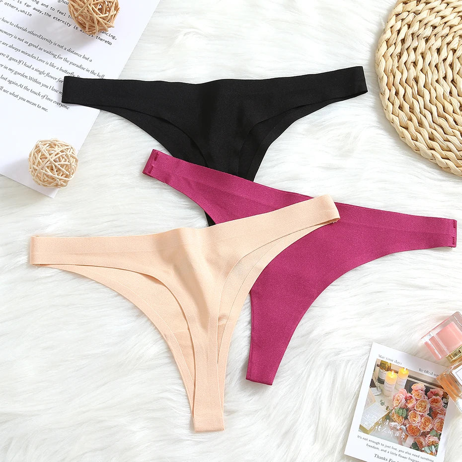 String sans couture pour femmes