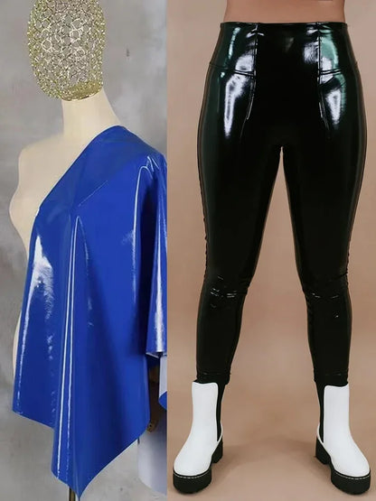 Pantalon Grande Taille en Similicuir Brillant