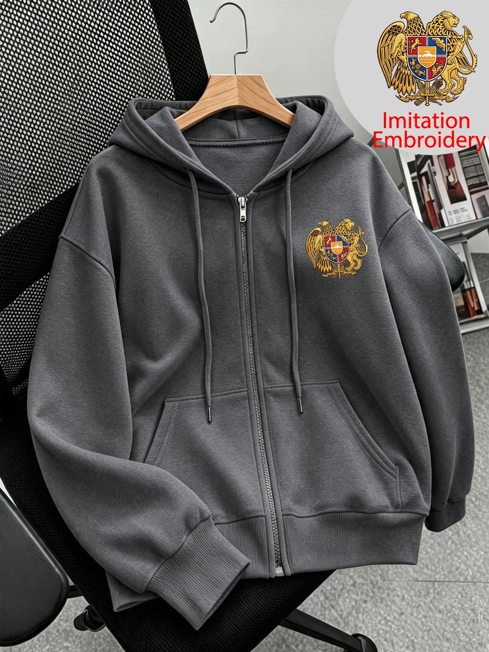 Sweat à capuche zippé imprimé Sporty Armenia pour femmes
