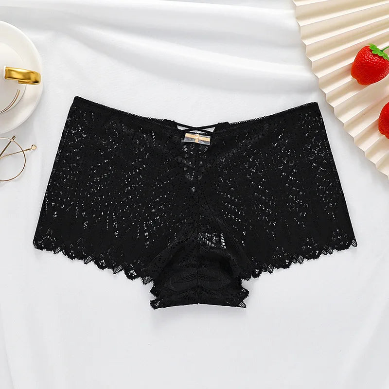 Culotte en dentelle transparente pour femmes
