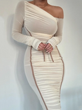 Robe à col diagonal et manches longues pour femmes