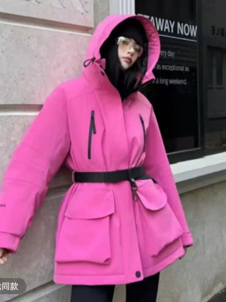 Vestes rembourrées à capuche avec ceinture pour femmes