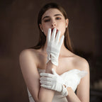 Gants de poignet en satin blanc pour femmes