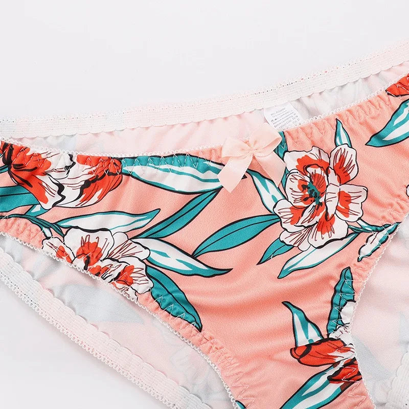 Ensemble de soutien-gorge à armatures et culotte pour femmes