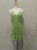 Robe courte en maille à volants et découpes pour femmes