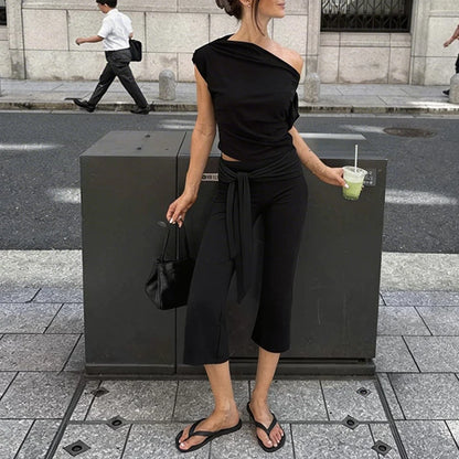 Pantalon Capri Femme – Taille Haute et Laçage Vintage
