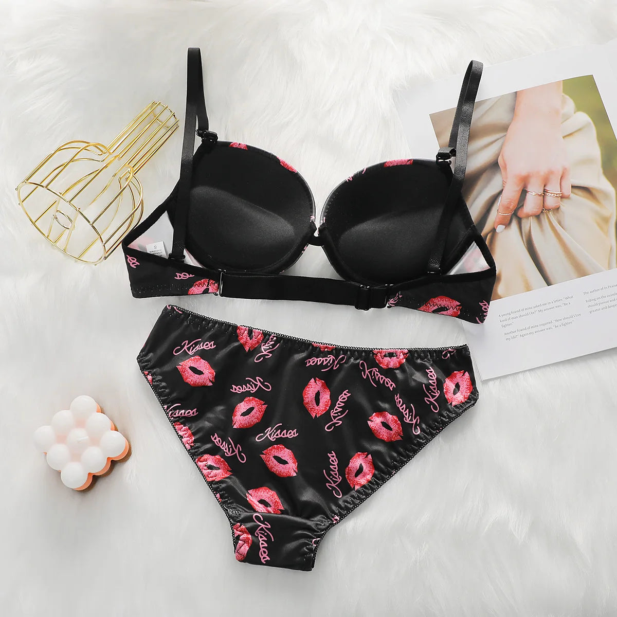 Ensemble de lingerie sexy à motif de lèvres pour femmes
