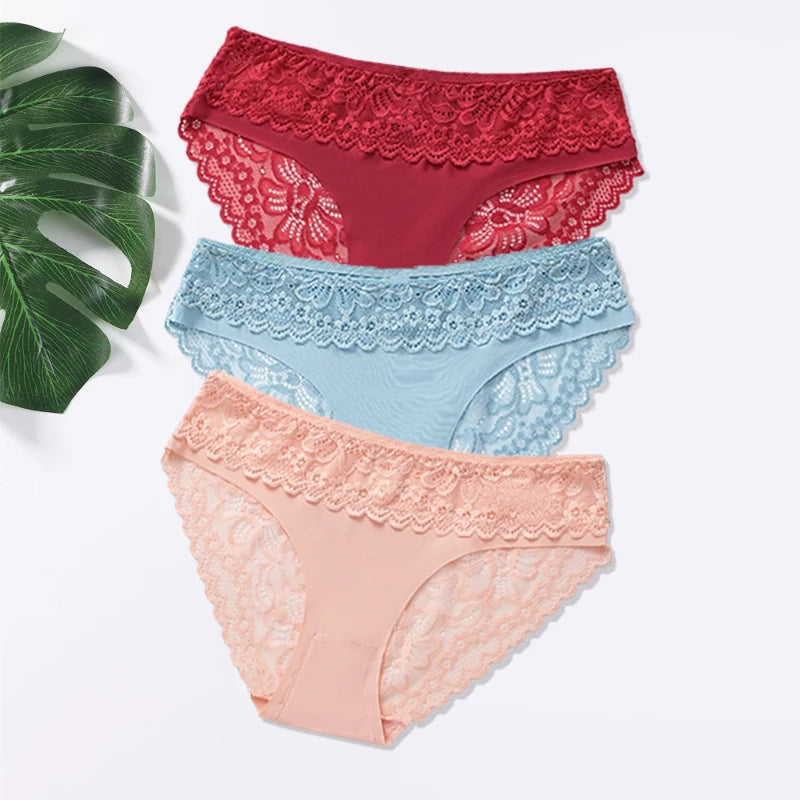 Lot de 3 Culottes Femme – Dentelle et Taille Basse