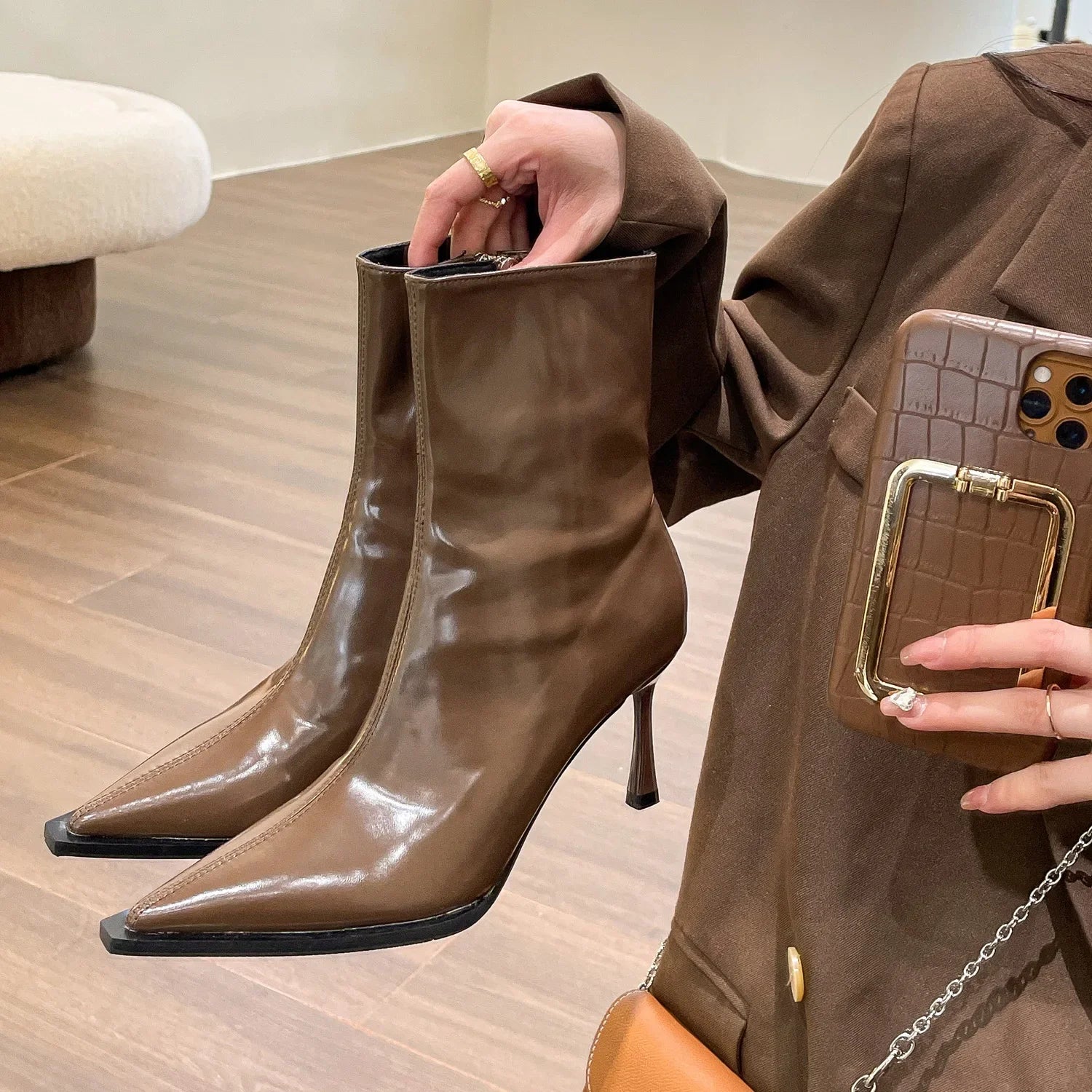 Bottines rétro à bout pointu pour femmes
