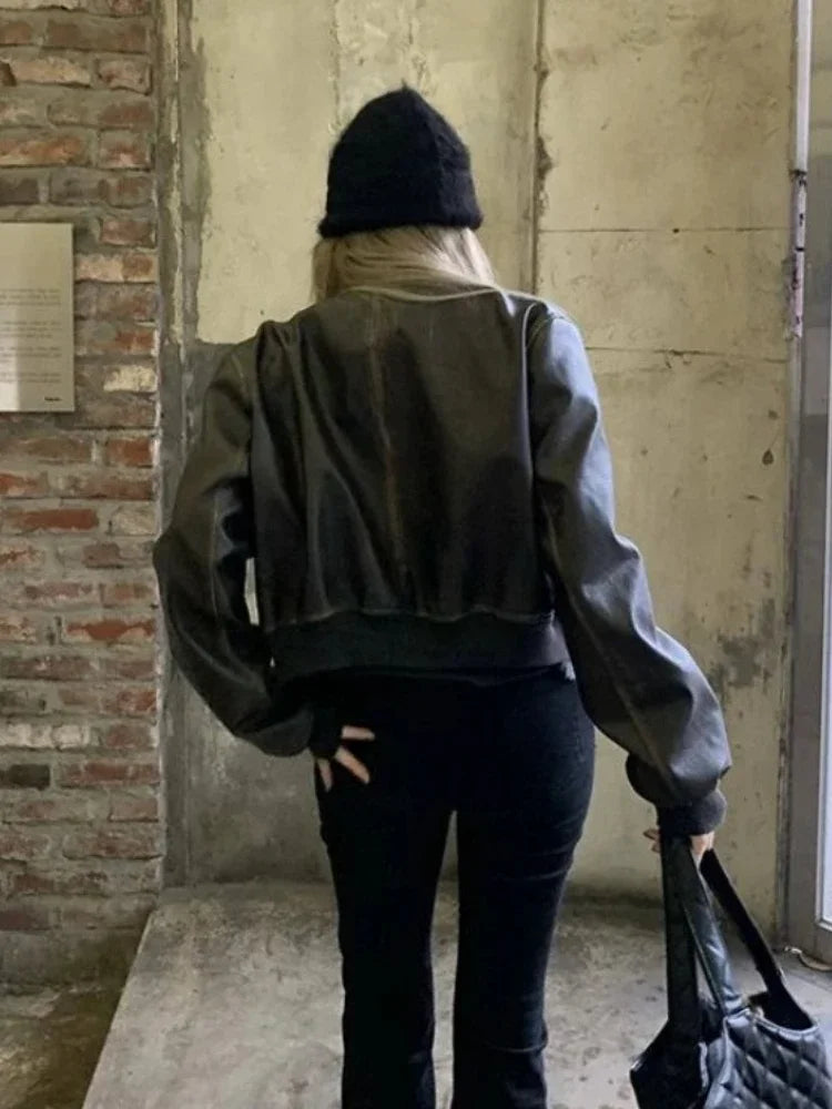 Veste courte en cuir pour femmes