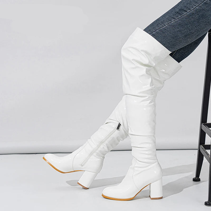 Bottes au genou en cuir verni pour femmes