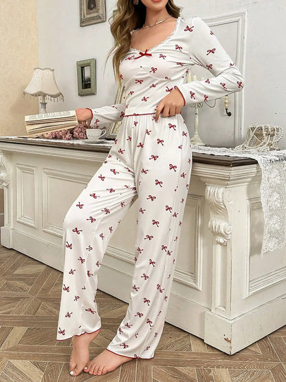 Pyjama Femme à Motifs Nœuds – Détails en Dentelle