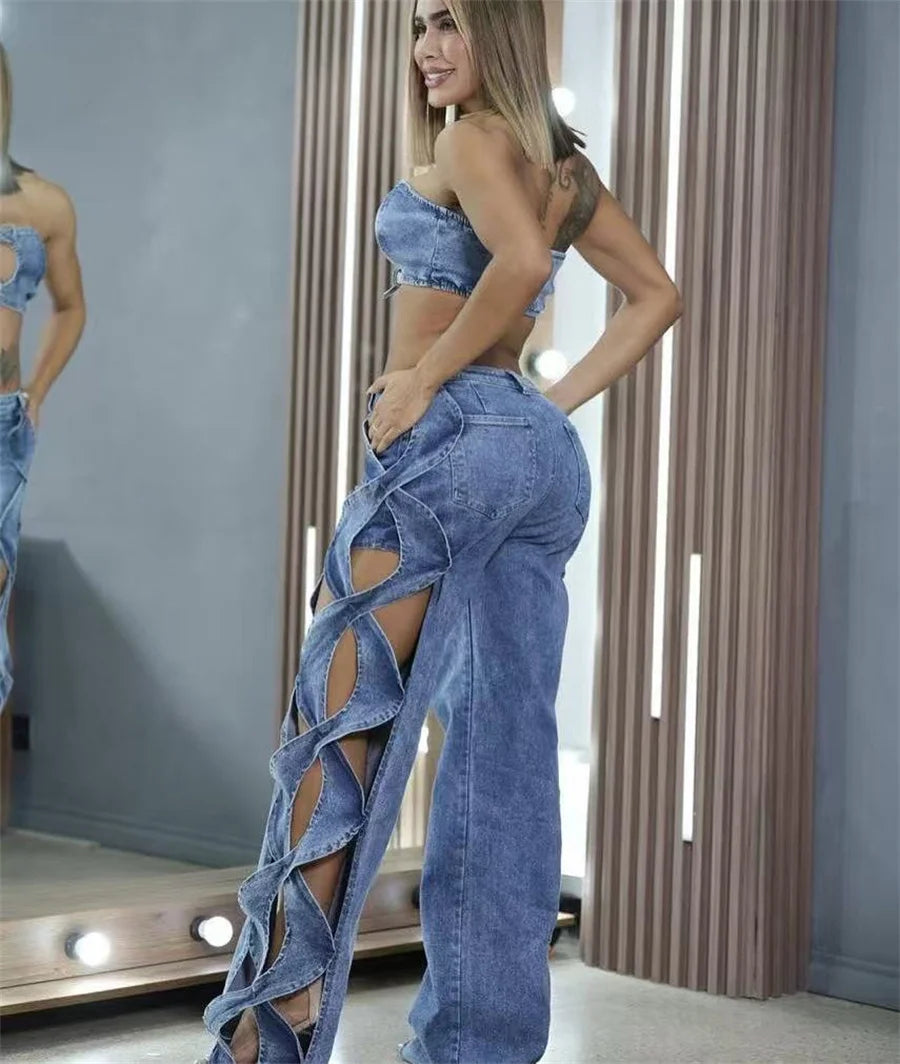 Jean large à ourlet brut et découpes latérales coupe droite taille haute pour femmes