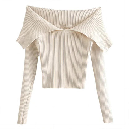 Pull femme à manches longues et encolure dégagée