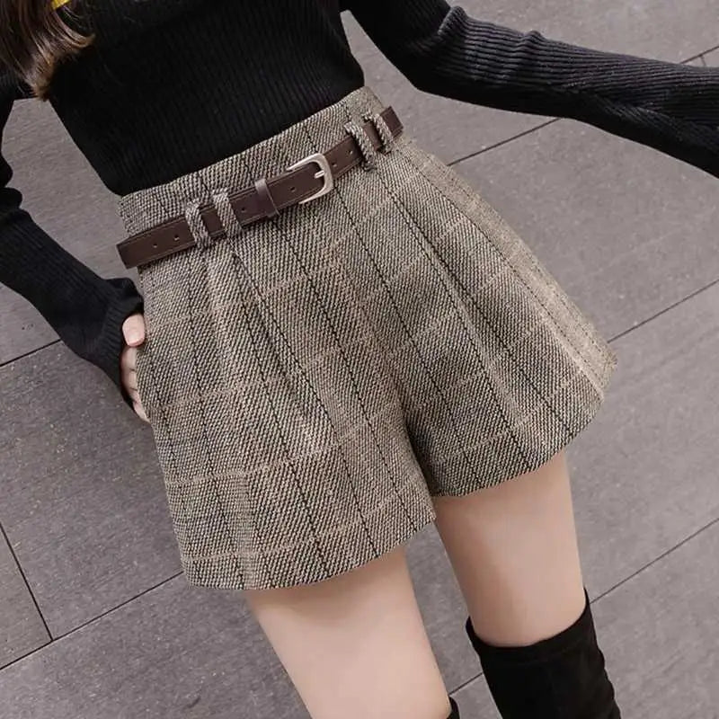 Short cargo taille haute pour femmes