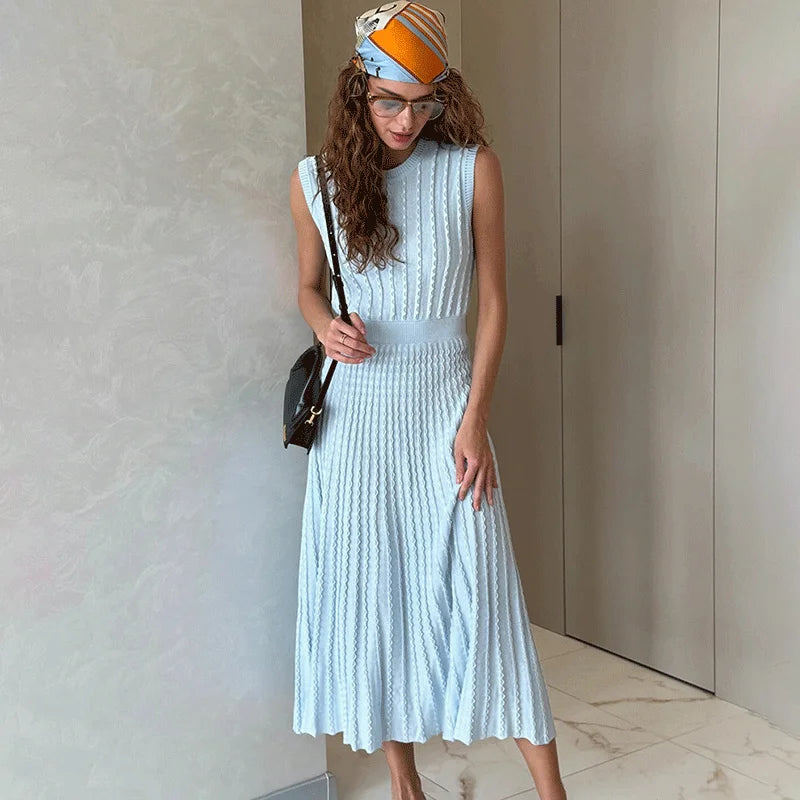 Robe Longue Femme – Maille Unie et Plissée