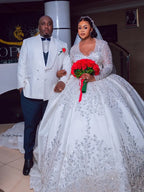 Robe de mariée avec col en V pour femmes