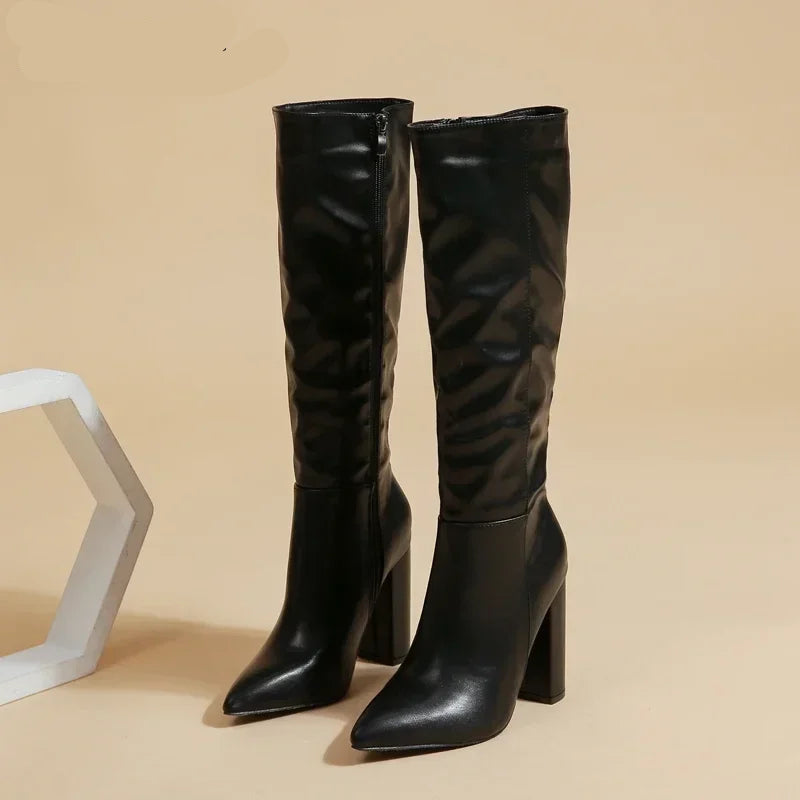 Botte en cuir verni pointu talons fins fermeture éclair pour femmes