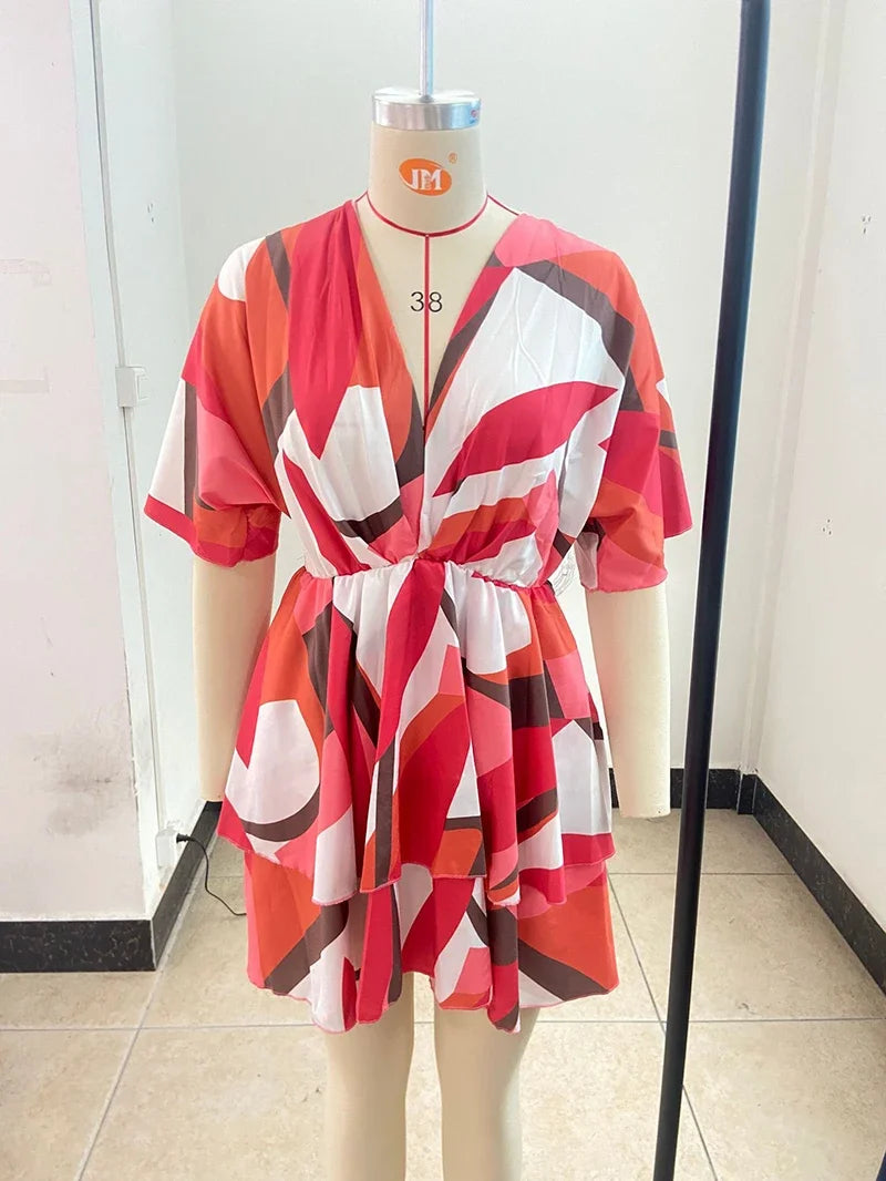 Mini-Robe Femme – Col V Profond et Imprimé Original