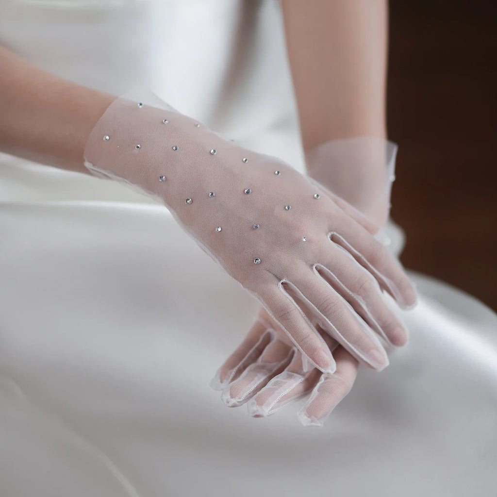 Gants blancs en cristal de tulle doux pour femmes