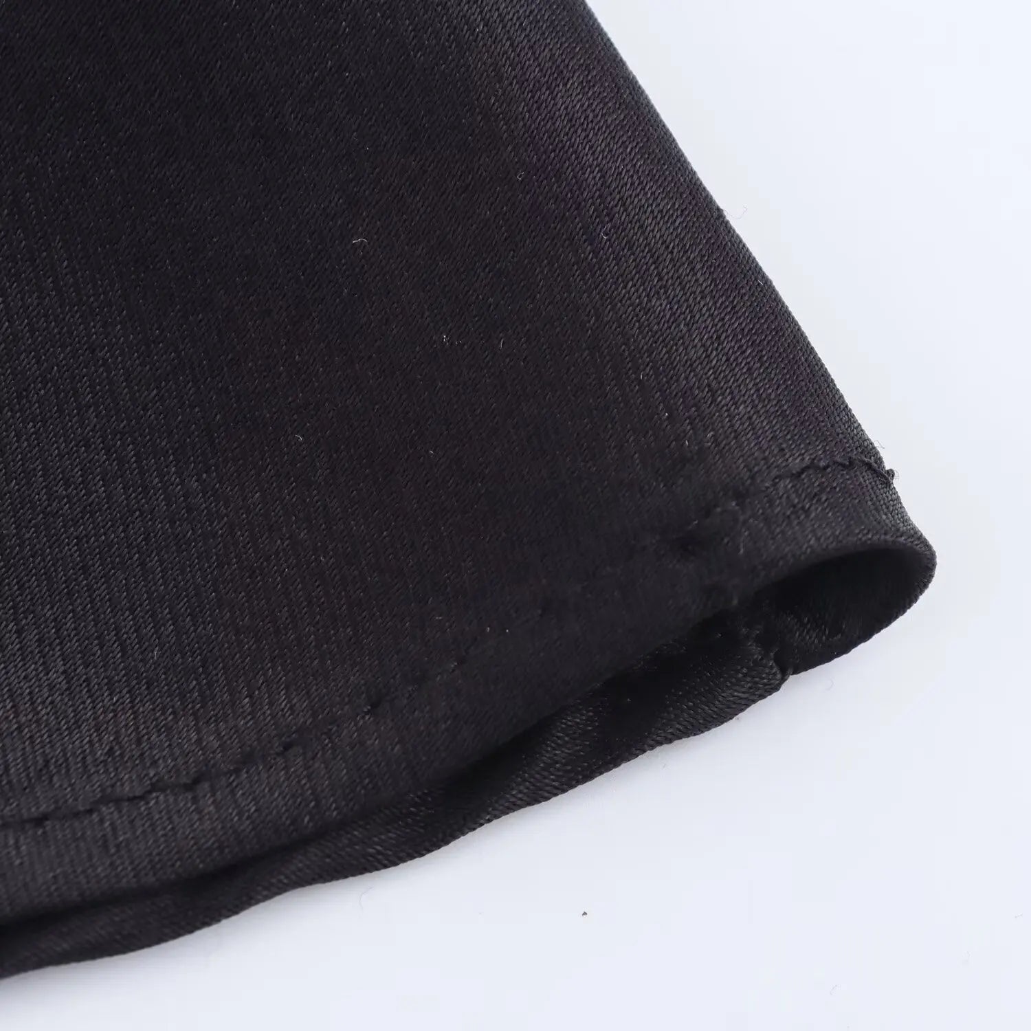 Robe midi à bretelles lacées en satin pour femmes
