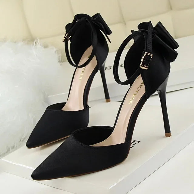 Escarpins pointus à talons hauts rose pour femmes