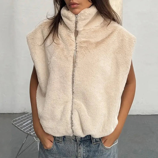 Gilet femme en fausse fourrure à col montant