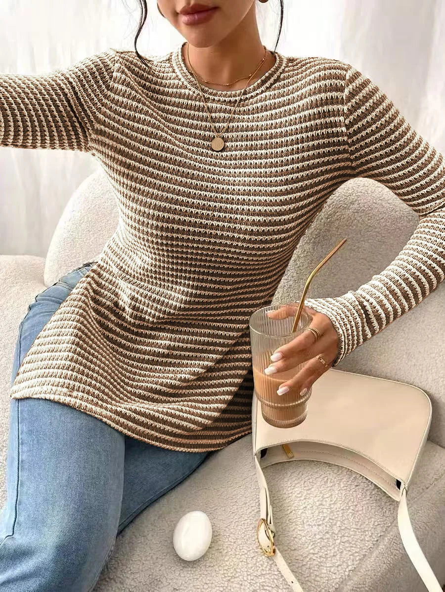 T-shirt en tricot à manches fendues pour femmes